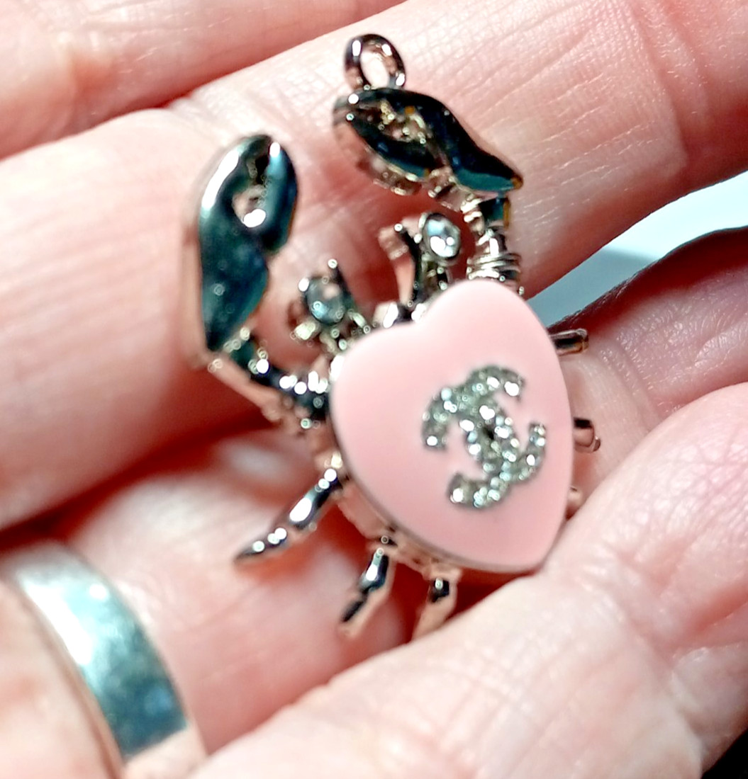 Designer Zipper Pull Silver Tone & Pink Crab Pendant w/ faux Diamonds