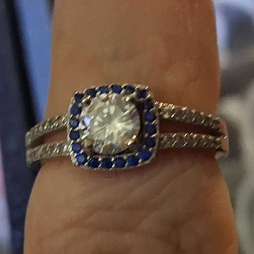 14k White Gold Cushion Diamond Halo Ring Size 6 with Sapphire Accents