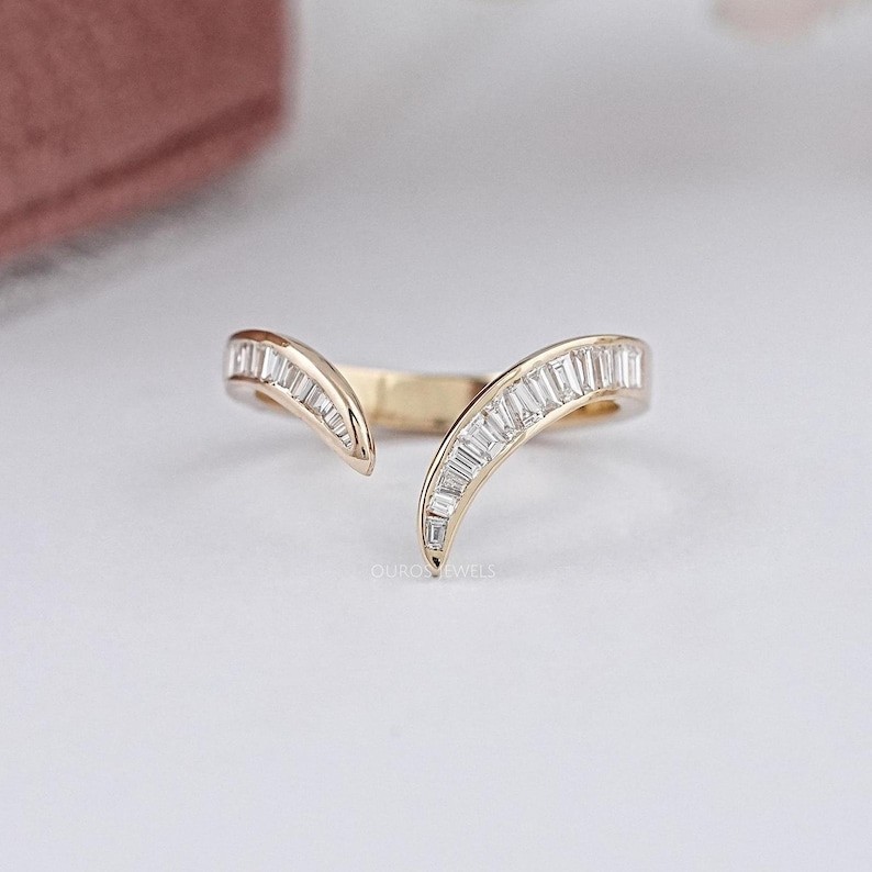 Tapered Baguette Cut Moissanite V Shape Curved Band Unique Matching Band Womens