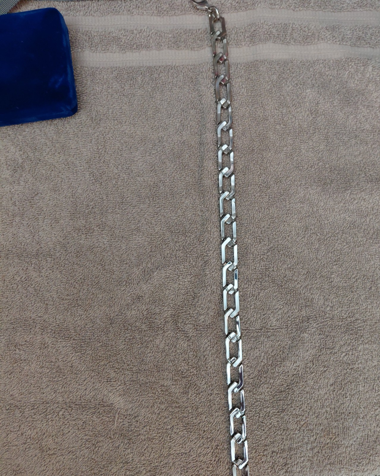 Heavy Stainless Steel Geometric Link Chain Necklace w/ Velvet Box