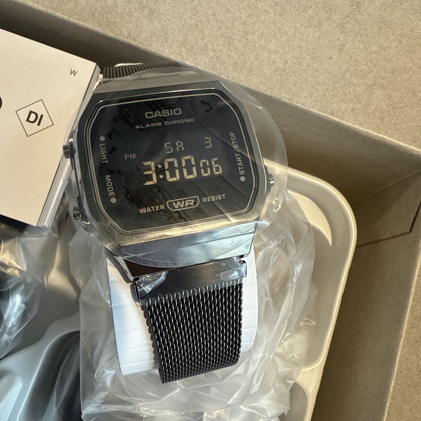 Casio A168WEMB-1B Vintage Black Digital Mesh Bracelet Men’s Watch New