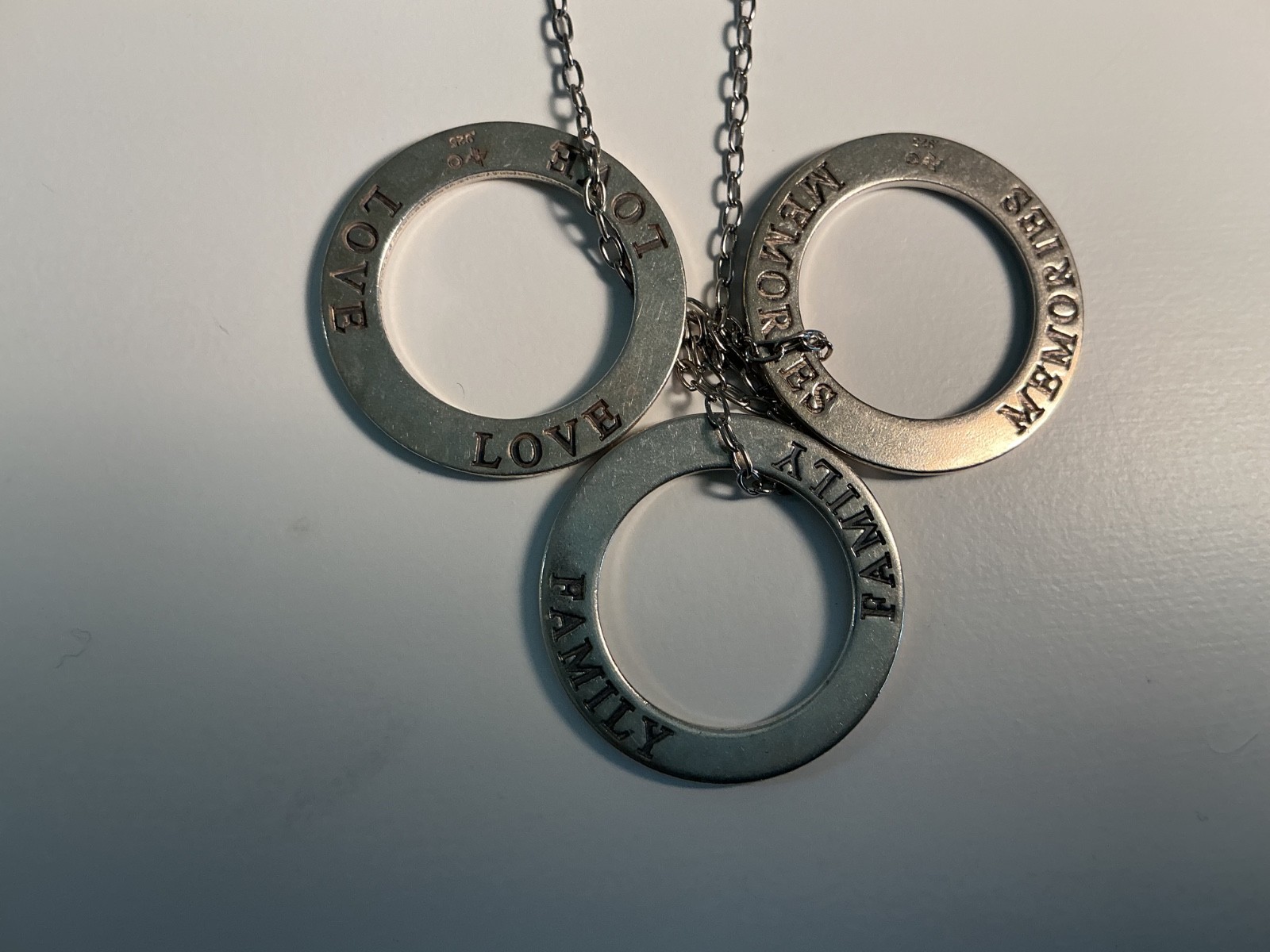 STERLING SILVER 925 NECKLACE 16” MEMORIES/FAMILY / LOVE INSCRIBED ON RINGS