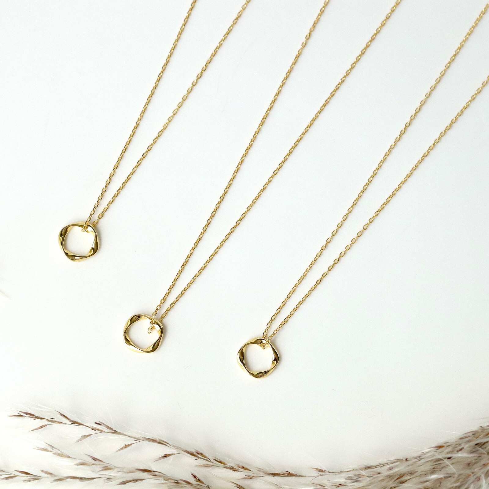 Single Circle Necklace, Pendant Necklace, 18K Gold Plated Chain Necklace