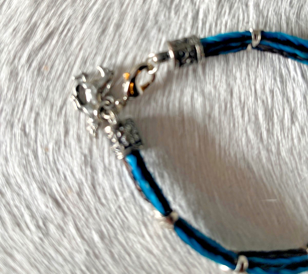 Western Womans Bracelet 7 3/4 x 3/8 in Horsehair Silver Concho Lobster Multicolo