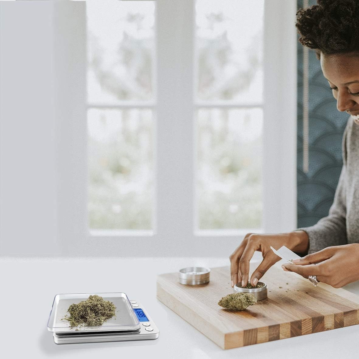 Mini Digital Scale with 0.01g Accuracy – Perfect for Herbs, Gold, and Food Items