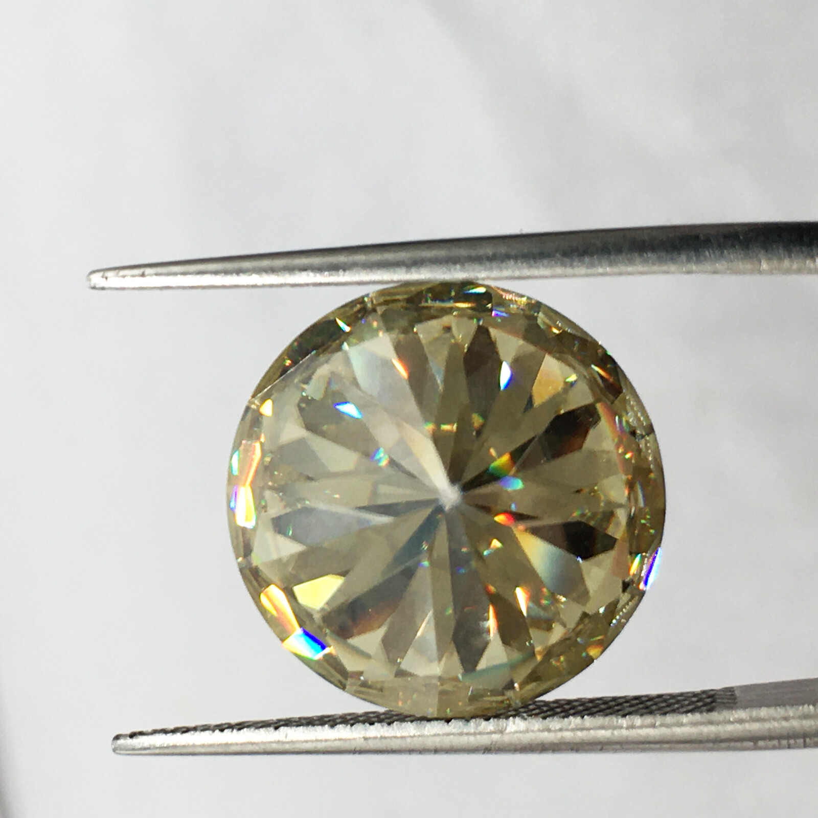 3mm~15mm Light Yellow Round Loose Moissanite Stones VVS1 Brilliant Cut Gemstones