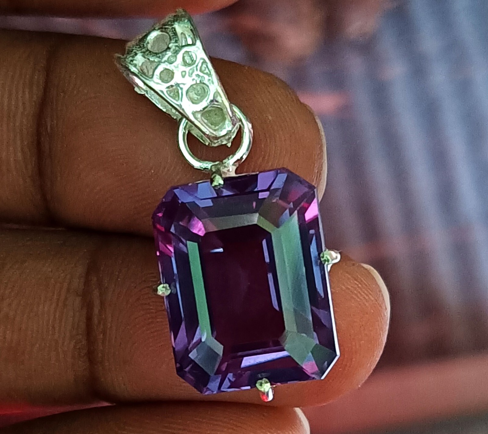 Natural Alexandrite Pendant Bi-Color Gemston,925 Sterling Silver Pendant 36.60Ct