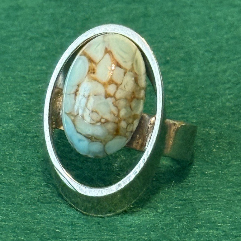 Oval Bezel-Set Turquoise Cocktail Ring Silver-Tone Adjustable 1 Stone