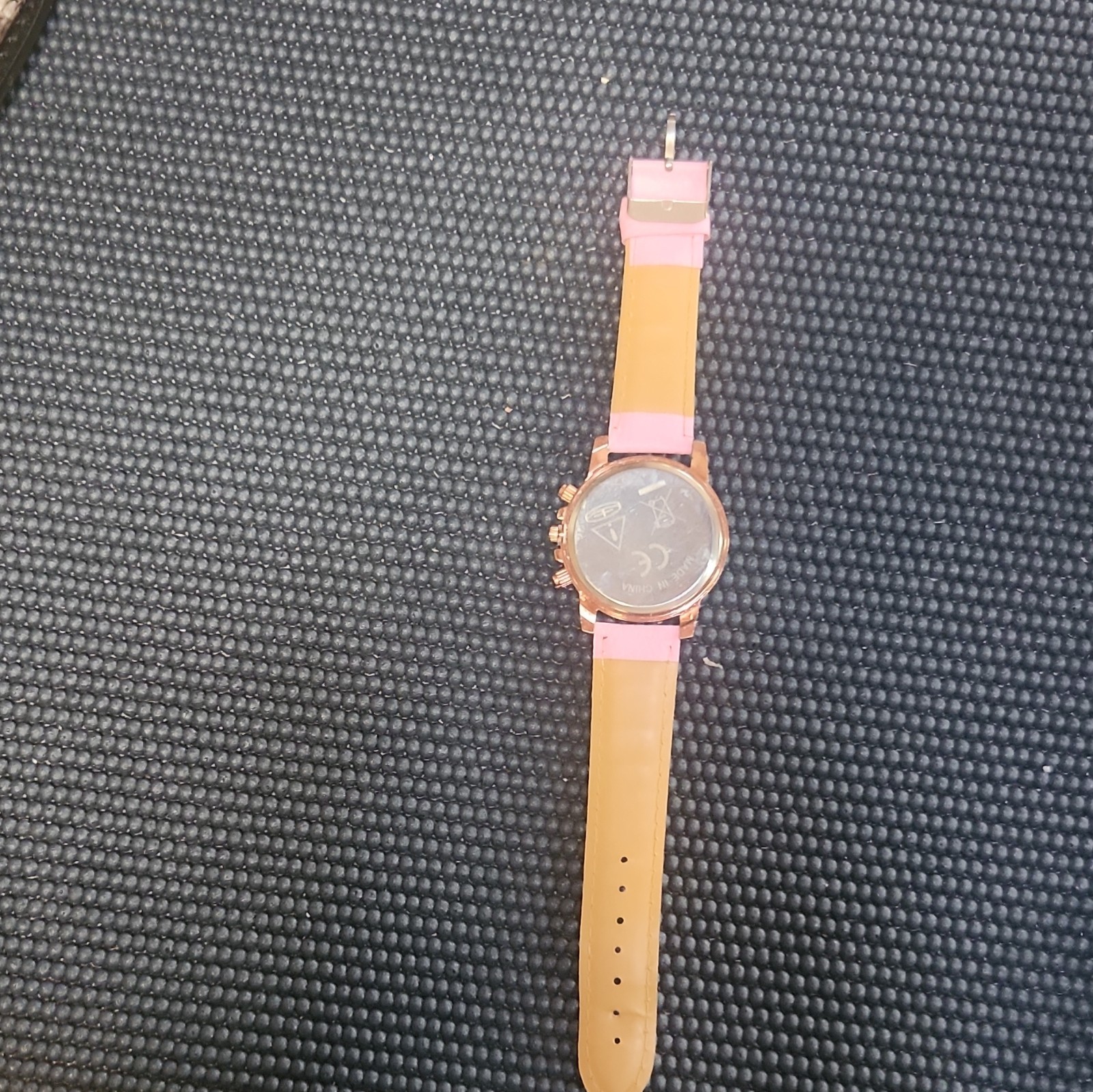 Geneva Women’s Quartz Analog Wristwatch Pink Strap Rose Gold Case 40mm