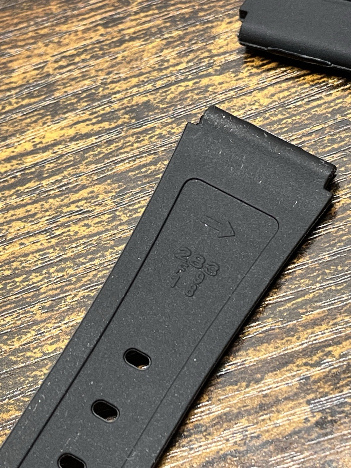 Fits Casio Watch Band 18mm F-108 F84 AE-1200 AE-1300 Black Buckle Rubber Strap