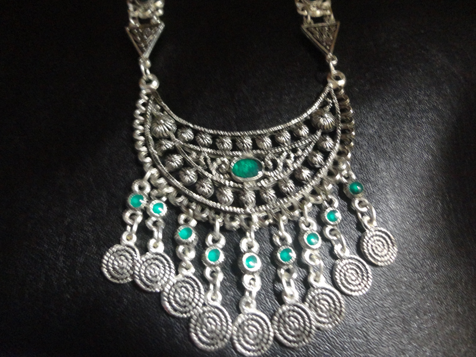 Moroccan african green artisan necklace
