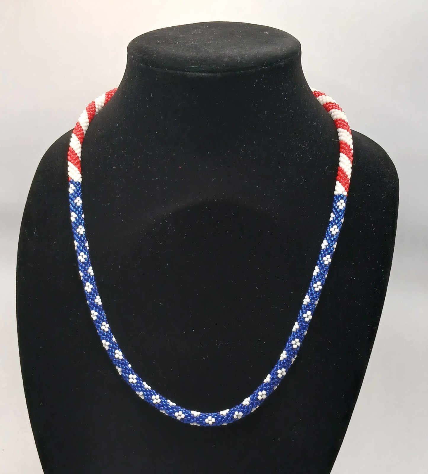 Sashka beaded bracelets – pick your favorites from over 80 different patterns!