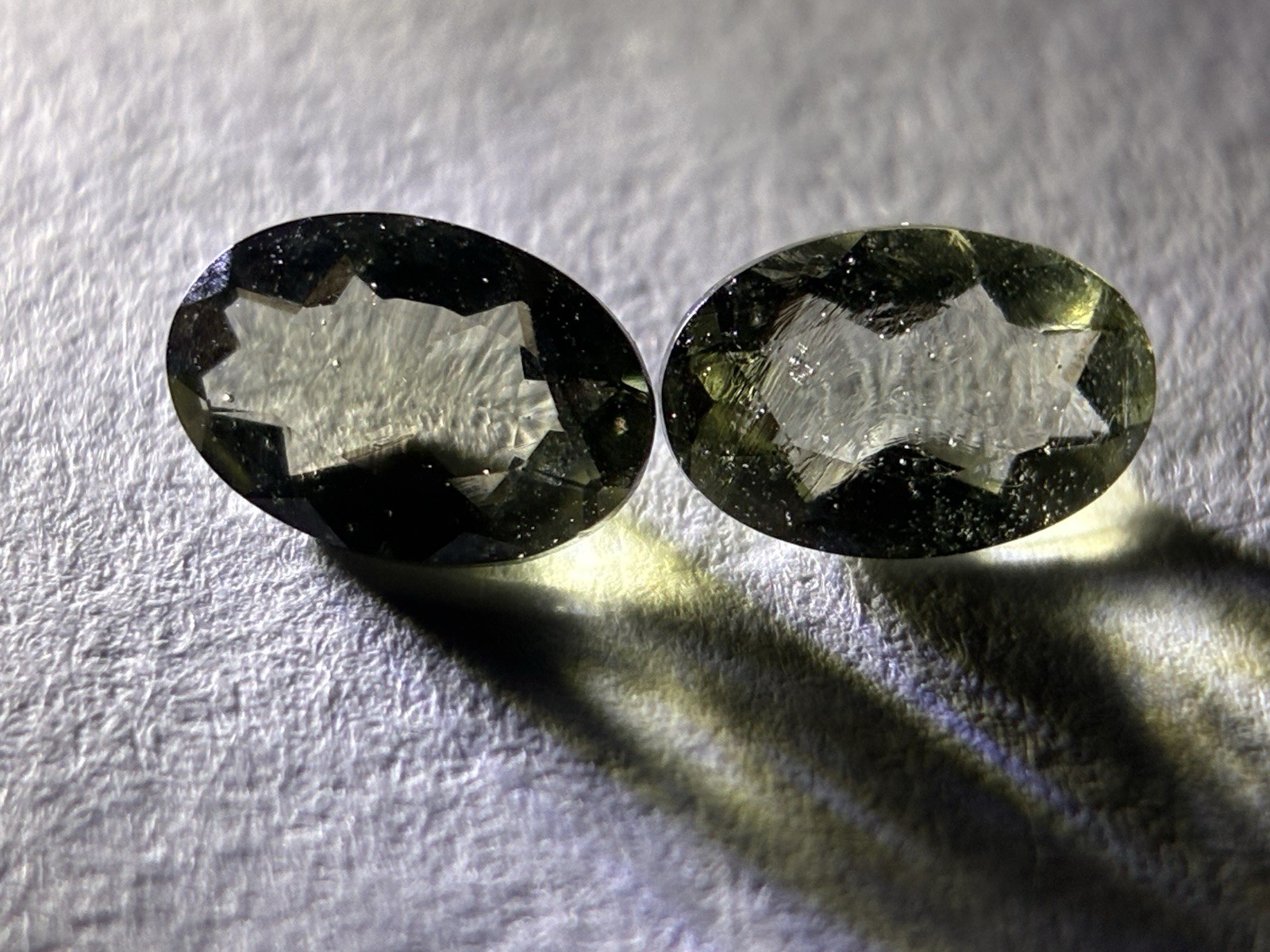 Moldavite 6×4 mm Oval Cut Loose Gemstone Matching Set Czech Republic 2 Pieces