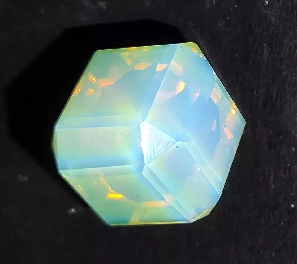 A++ Cube Welo Australian Green Opal Natural 130 Ct Loose Gemstone EGL Certified
