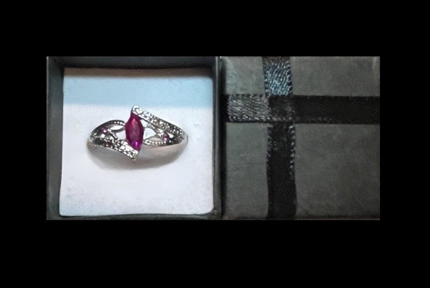 Stunning Pink Magenta Zircon CZ Marquise Ring Size 11