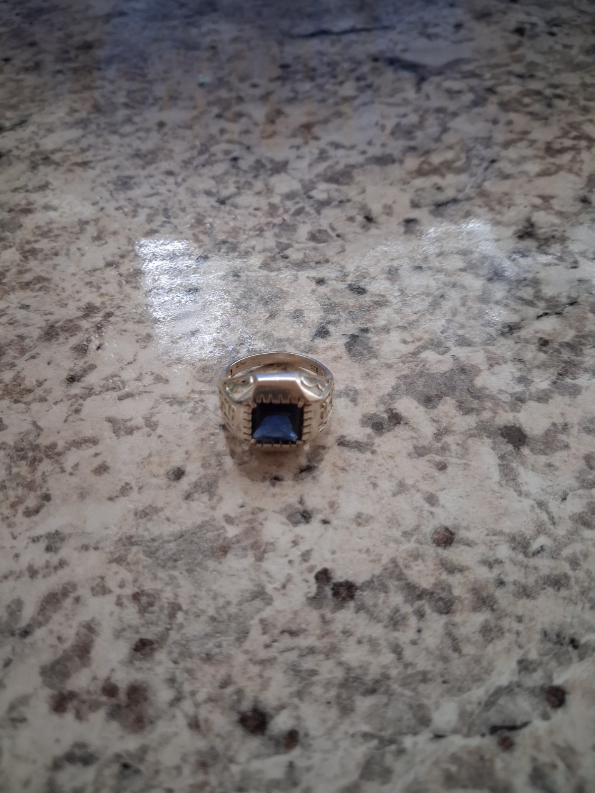Men’s 925 Sterling Silver Signet Ring Dark Blue Square Gemstone