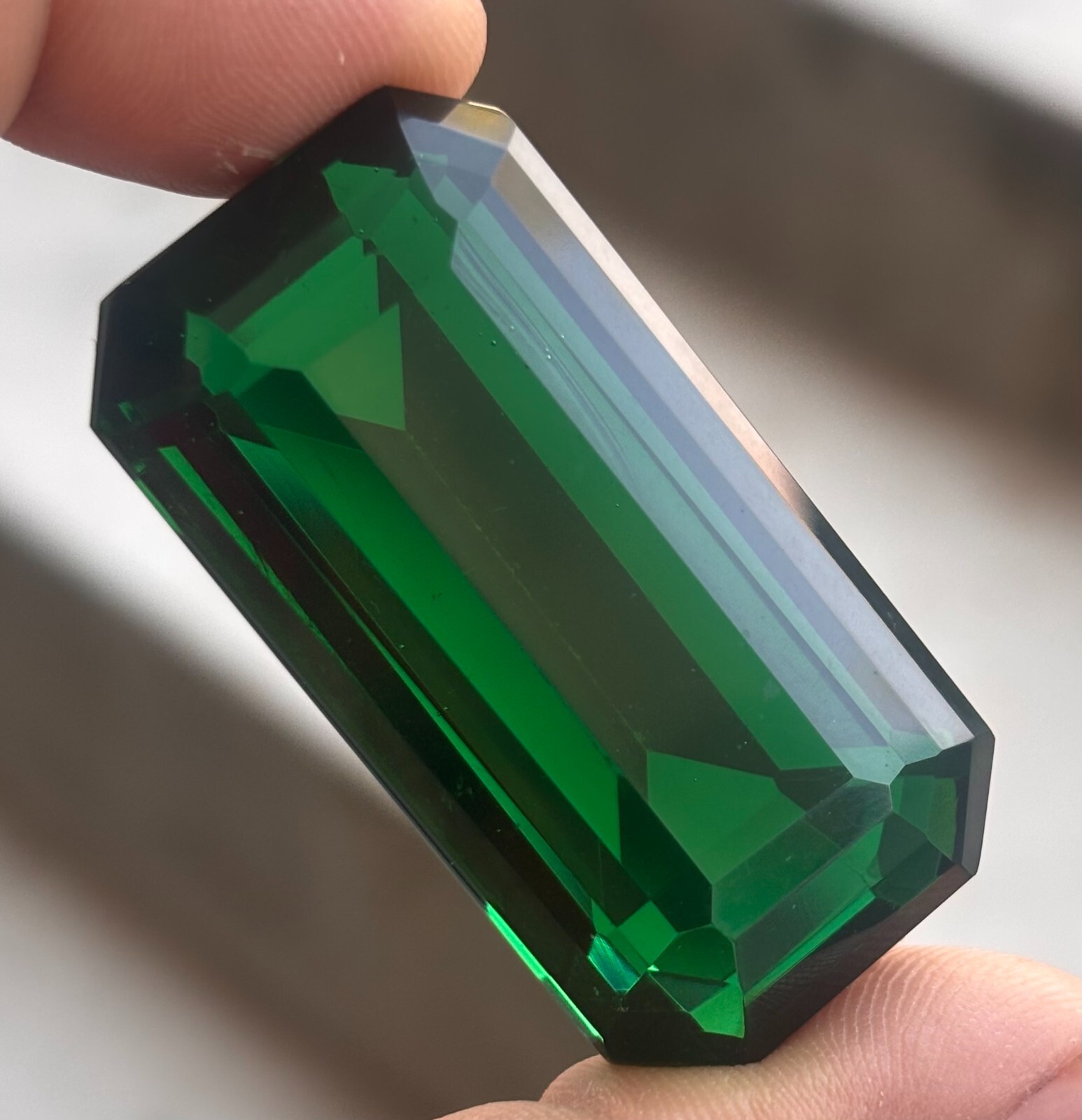 Natural 150 Cts Colombian Rich Green Emerald Shape Loose Certified Gemstone