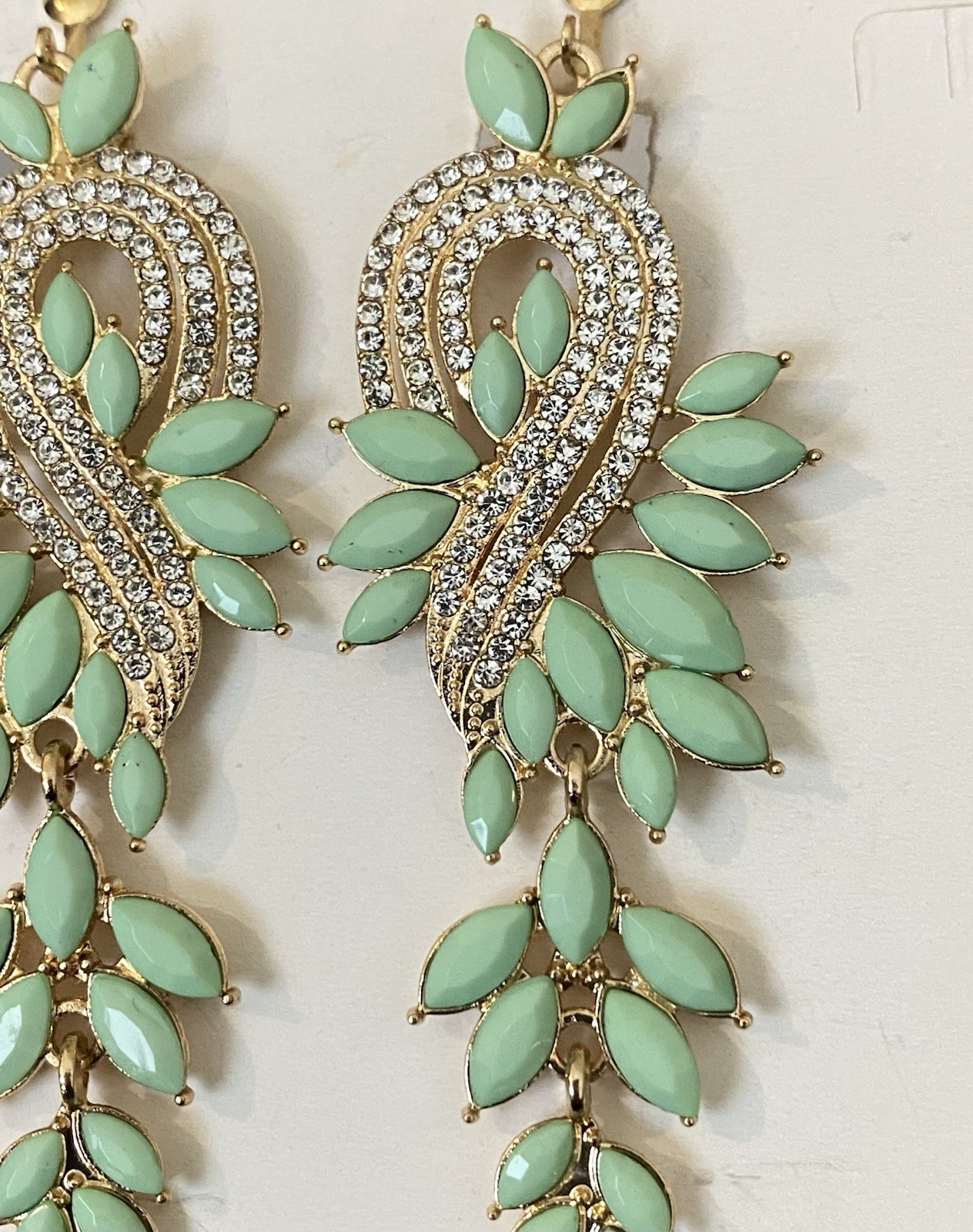 New Clip-On sparkle light green resin drop Earrings None Piercing Cuff