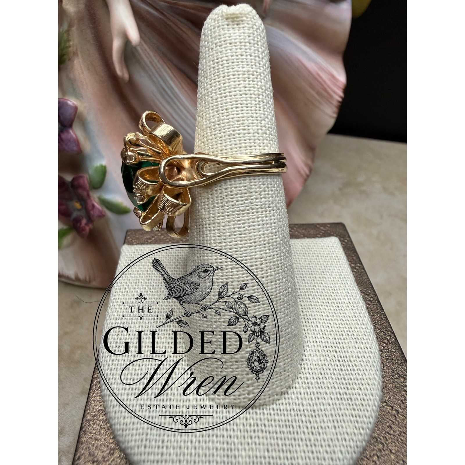 Vintage 14K Gold Hollywood Regency Ribbon Ring | Simulated Emerald 9.28g Sz 6.5