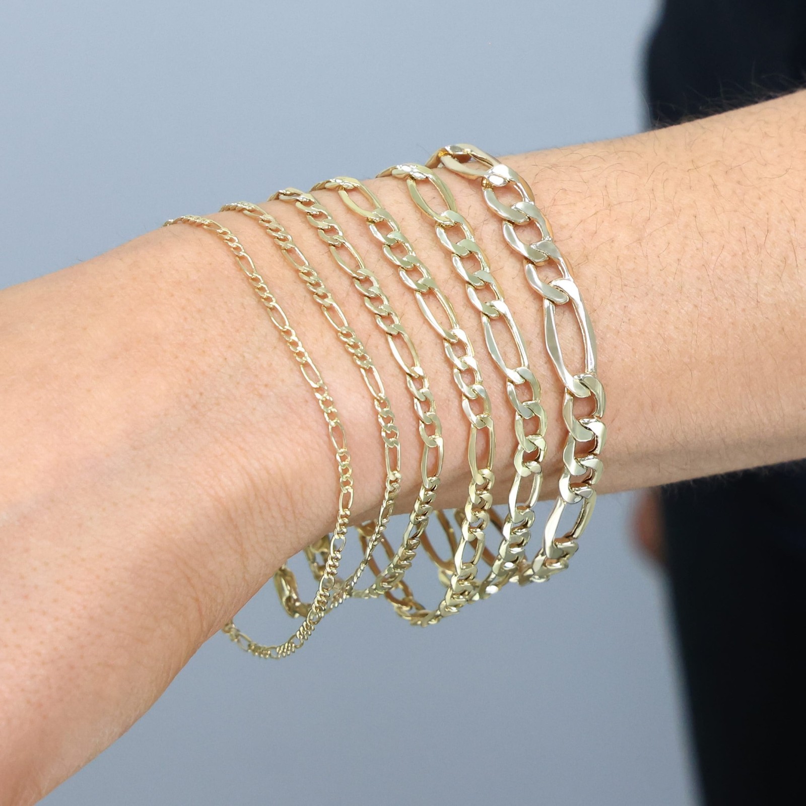 10K Yellow Gold 3.5mm-9mm Italian Figaro Chain Link Bracelet Mens Women 7″ 8″ 9″