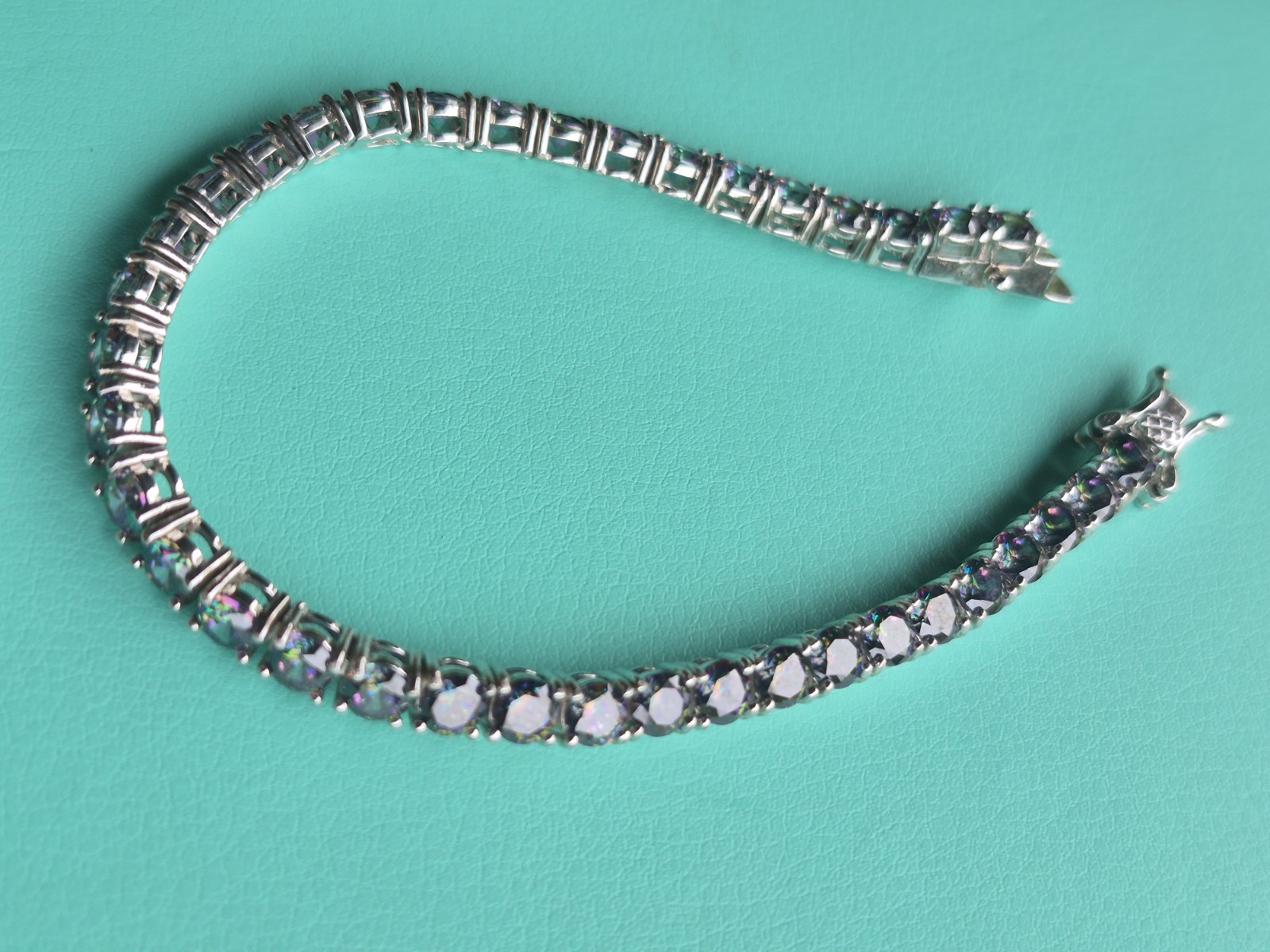 .925 Tennis Bracelet With Black Stones, 7 Inch