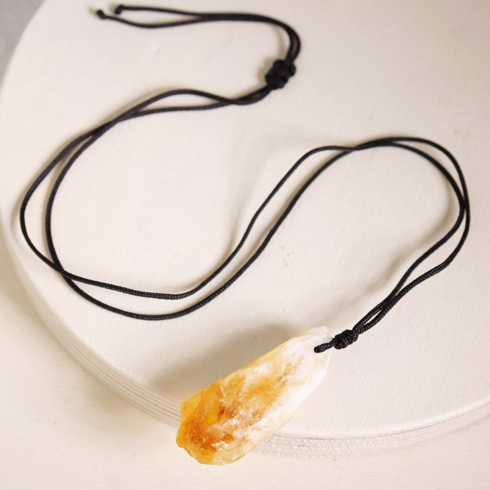 Raw Citrine Crystal Pendant Healing Protection Talisman Necklace for Women Men
