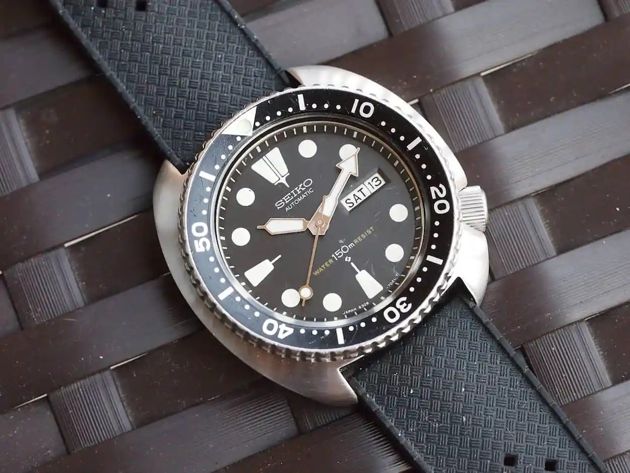 NEW CROWN, MALE & FEMALE STEM TURTLE DIVERS 6309-7040/7049 /6306-7001 WATCH