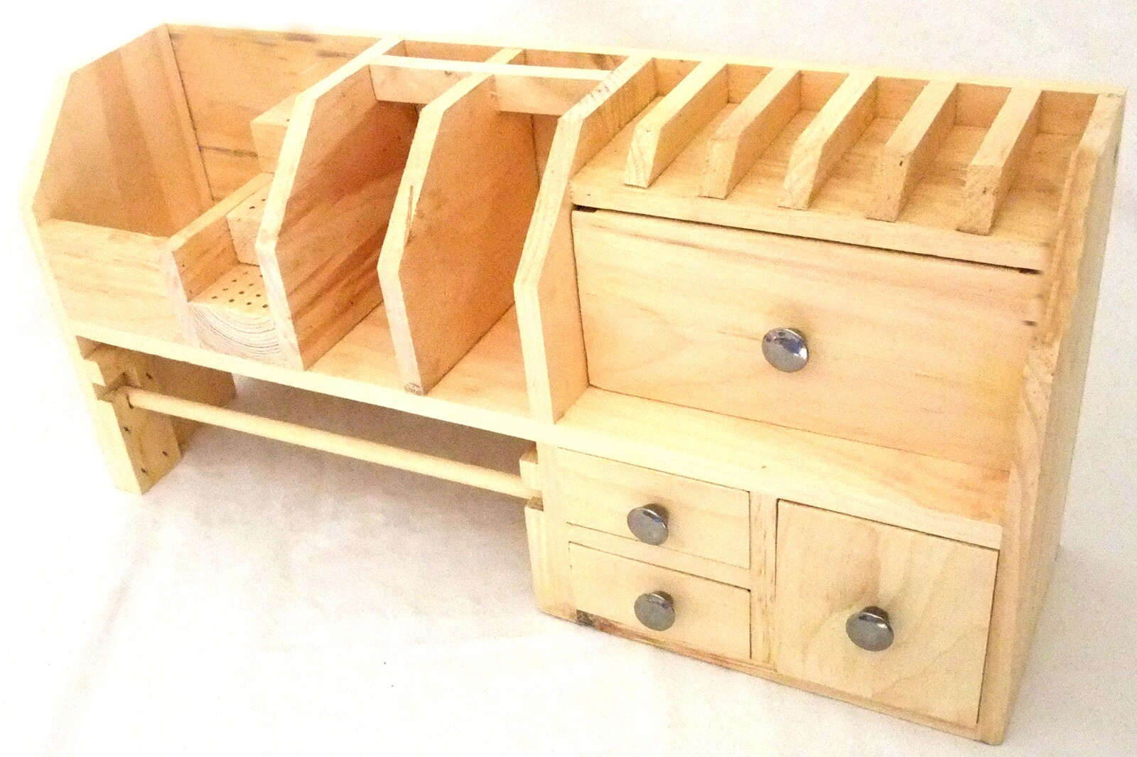 Crafters Bench Top Organizer And Stand For Wire And Tools