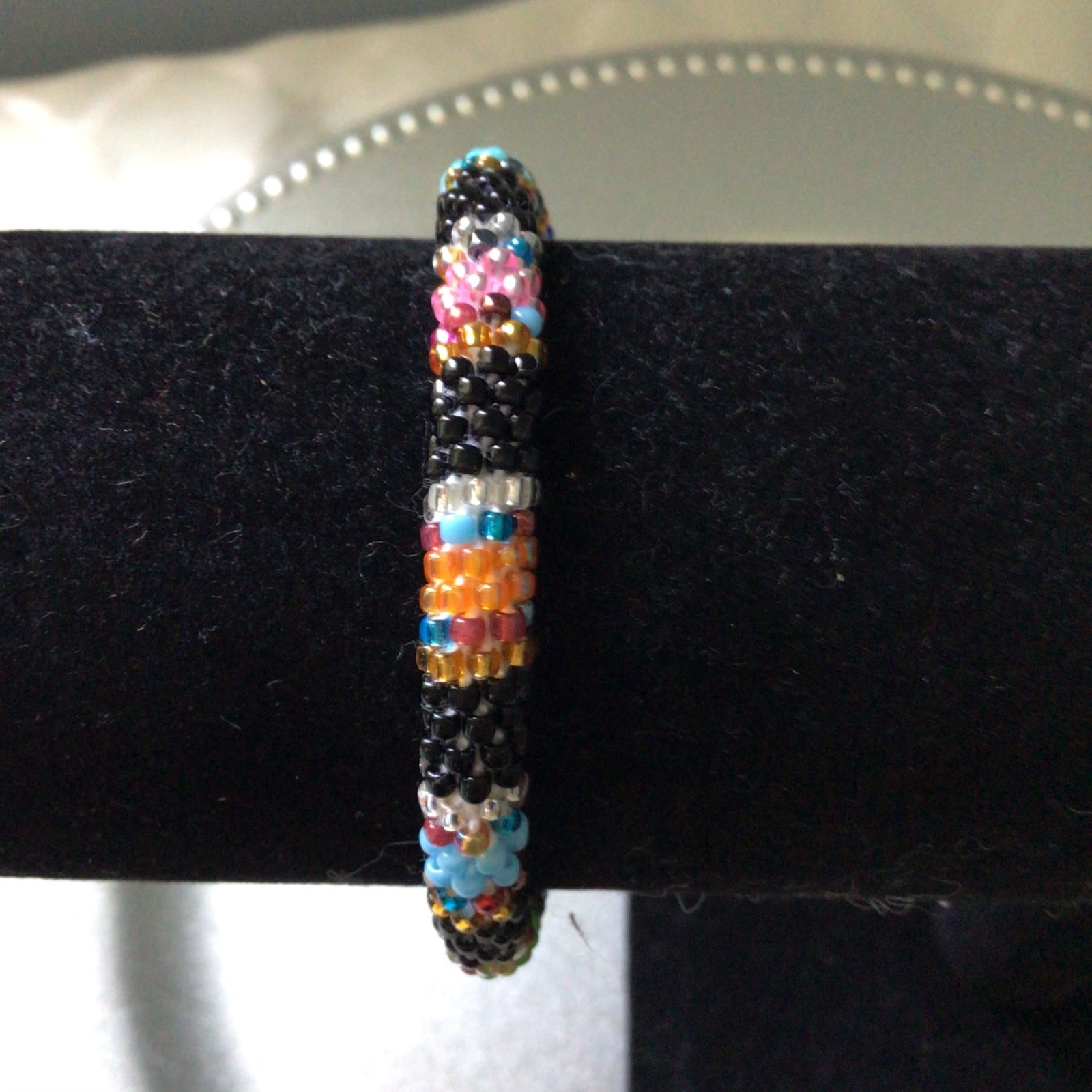 POPULAR MULTICOLOR 7″ ROLL ON SASHKA BRACELET