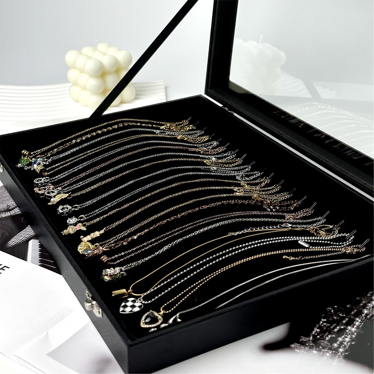 Black 20 Hooks Velvet Necklace Organizer Box Necklace Holder Tray with Clear Lid