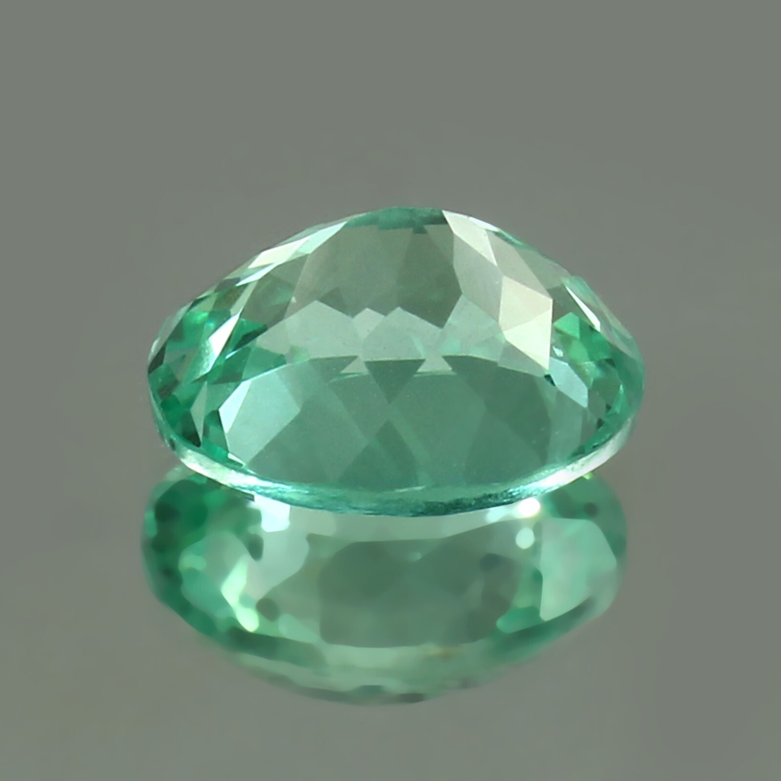 Extra Fine 12×10 MM Natural Green Ceylon Green Sapphire Loose Oval Gemstone Cut