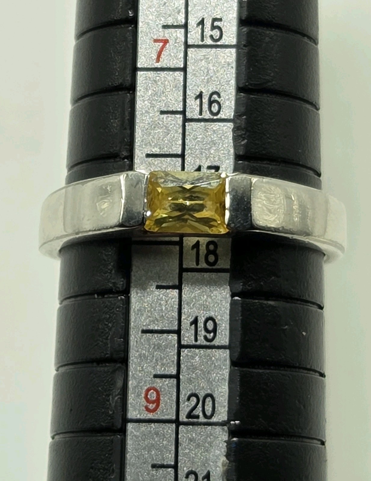 VTG Signed NF 925 Thailand Sterling Silver Light Yellow Stone Size 7.75