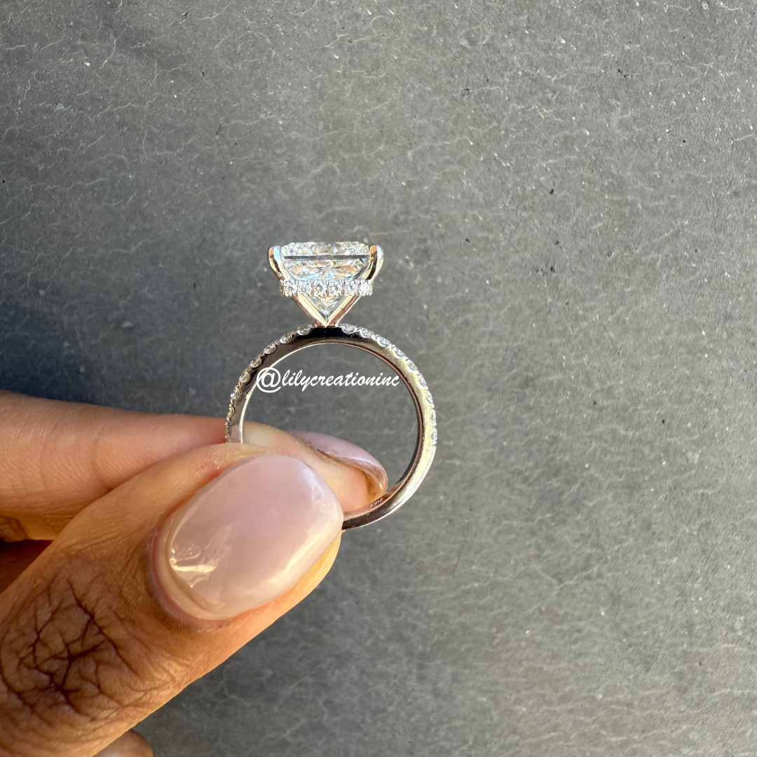 7Ct Princess IGI Certified Lab Grown Diamond Engagement Ring Pave Side Stones