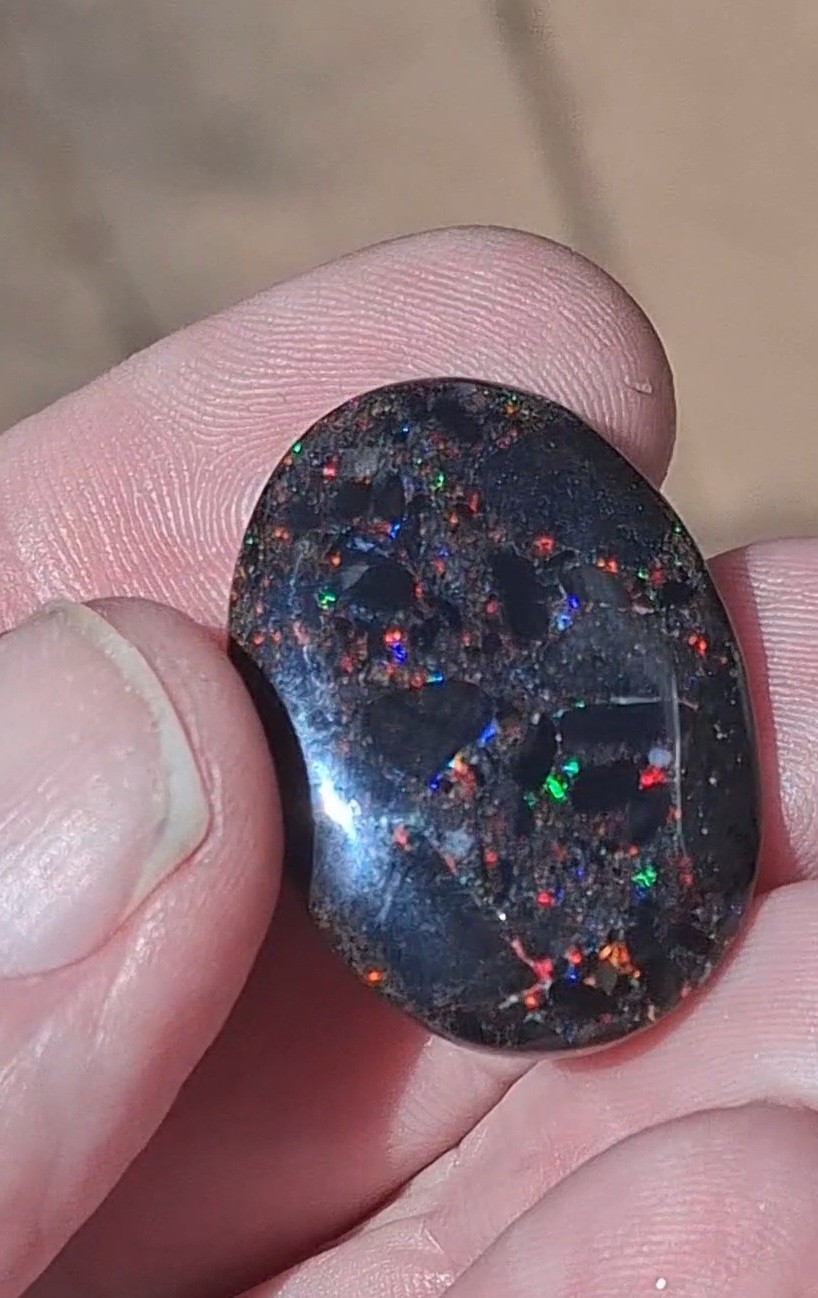 30cts Jundah treated matrix opal. Bright multicolour patterns on both sides