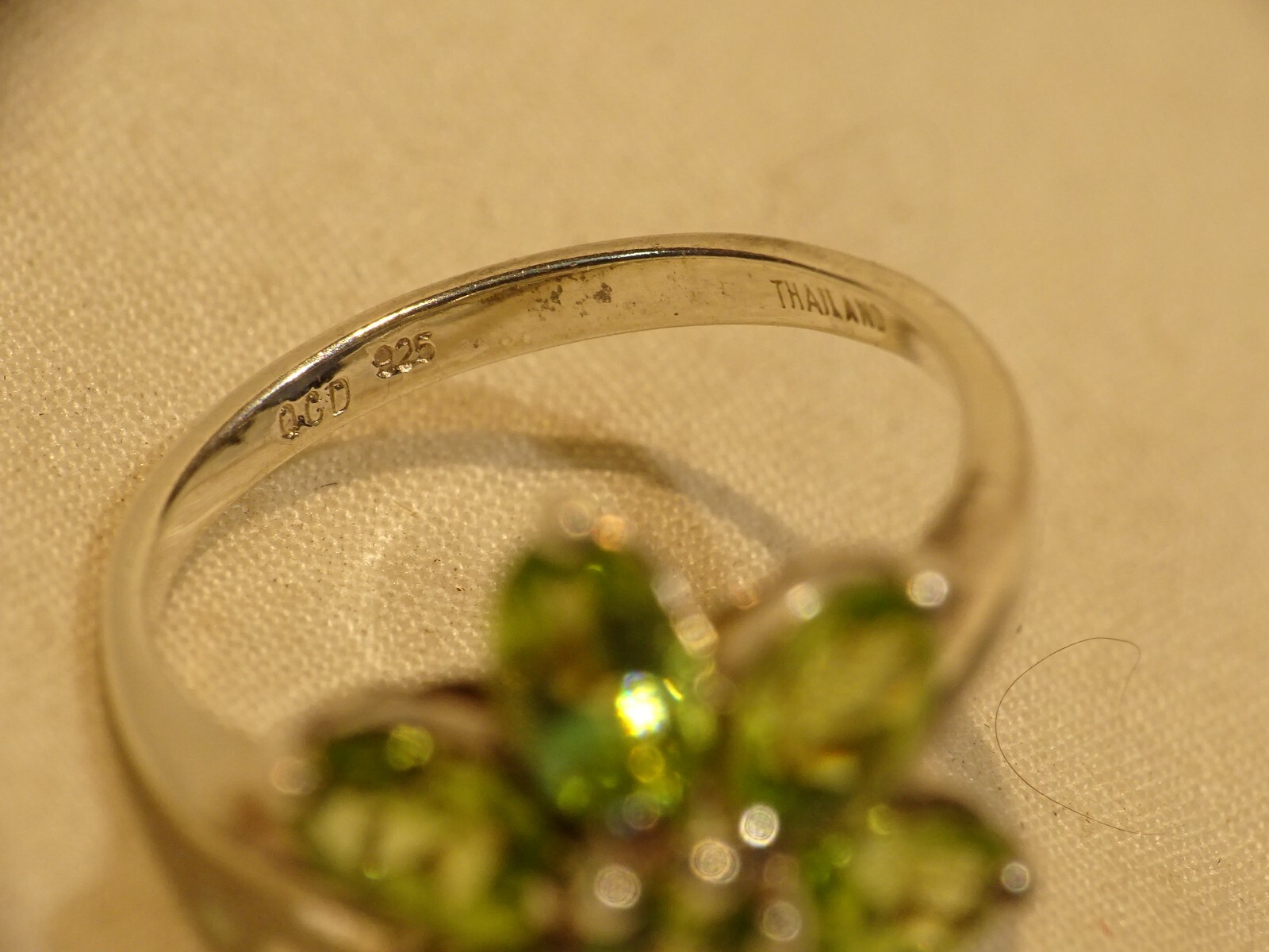 Very Nice Sterling Silver Light Green Tourmaline Classic Flower Size 6 Ring