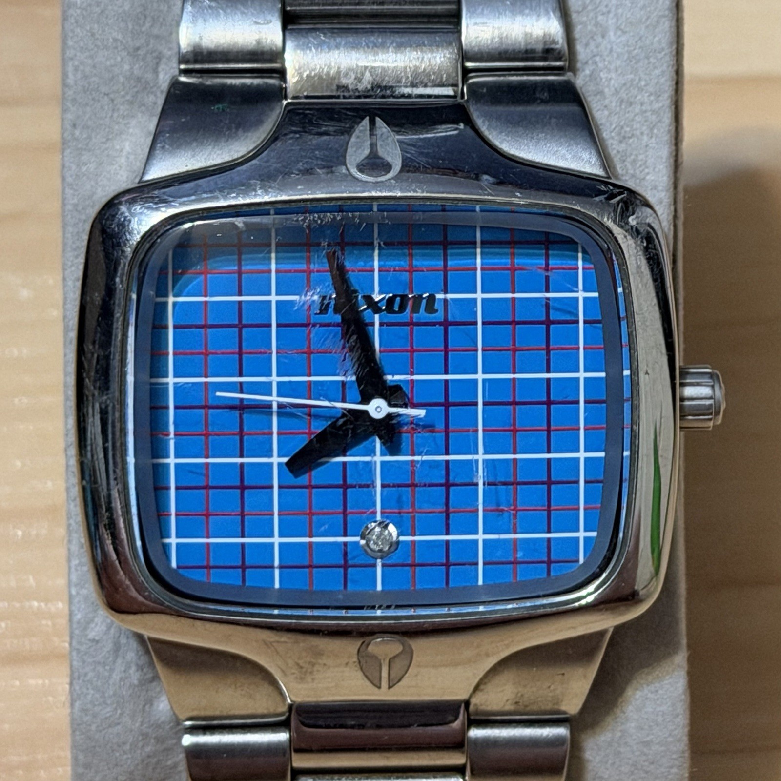 Nixon The Player Yes It’s Real Blue Plaid Men’s Analog Silver Watch RUNS READ