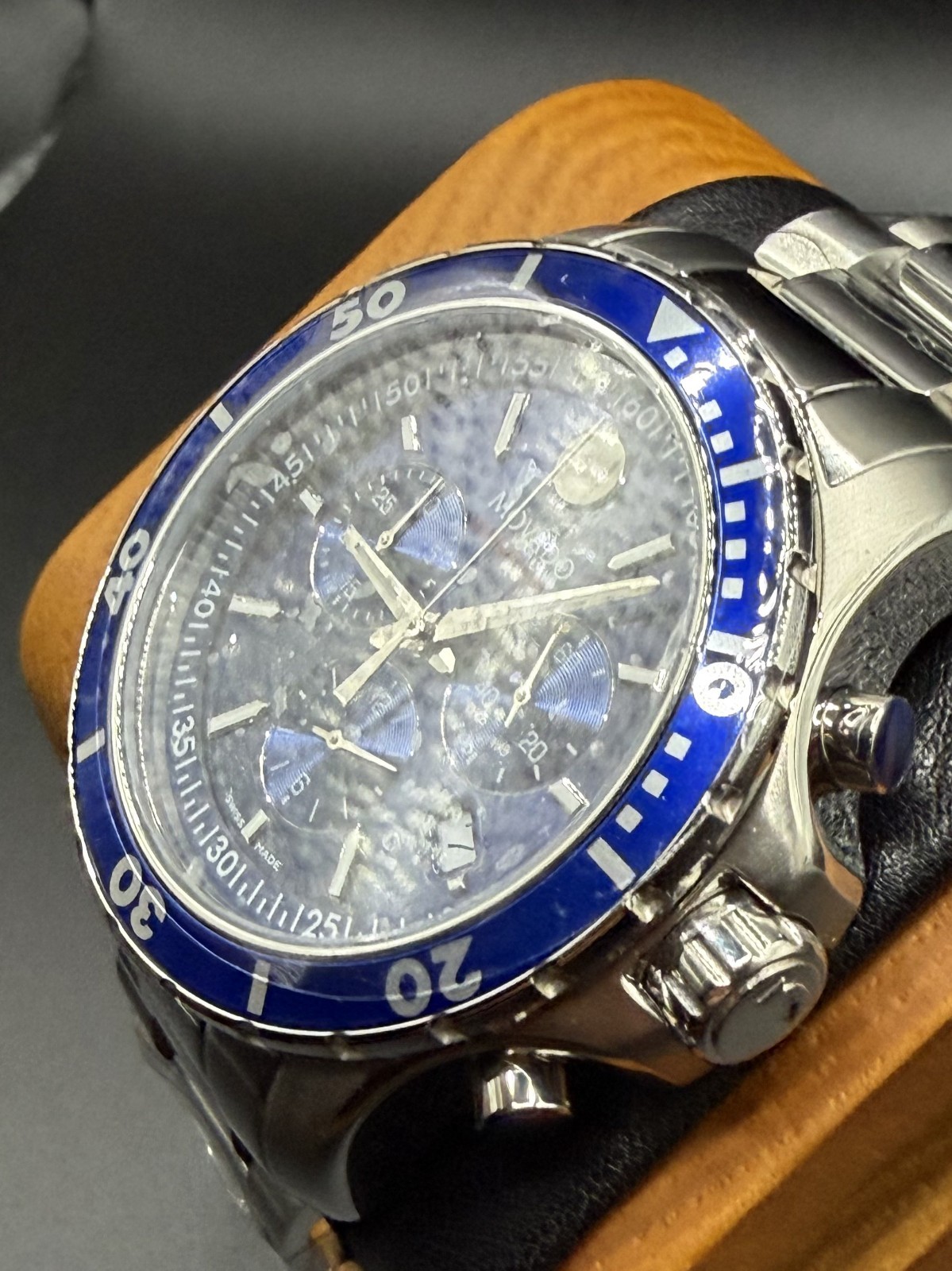 Movado Series 800 Blue Dial & Bezel 42mm Chronograph Steel Watch Model #2600141