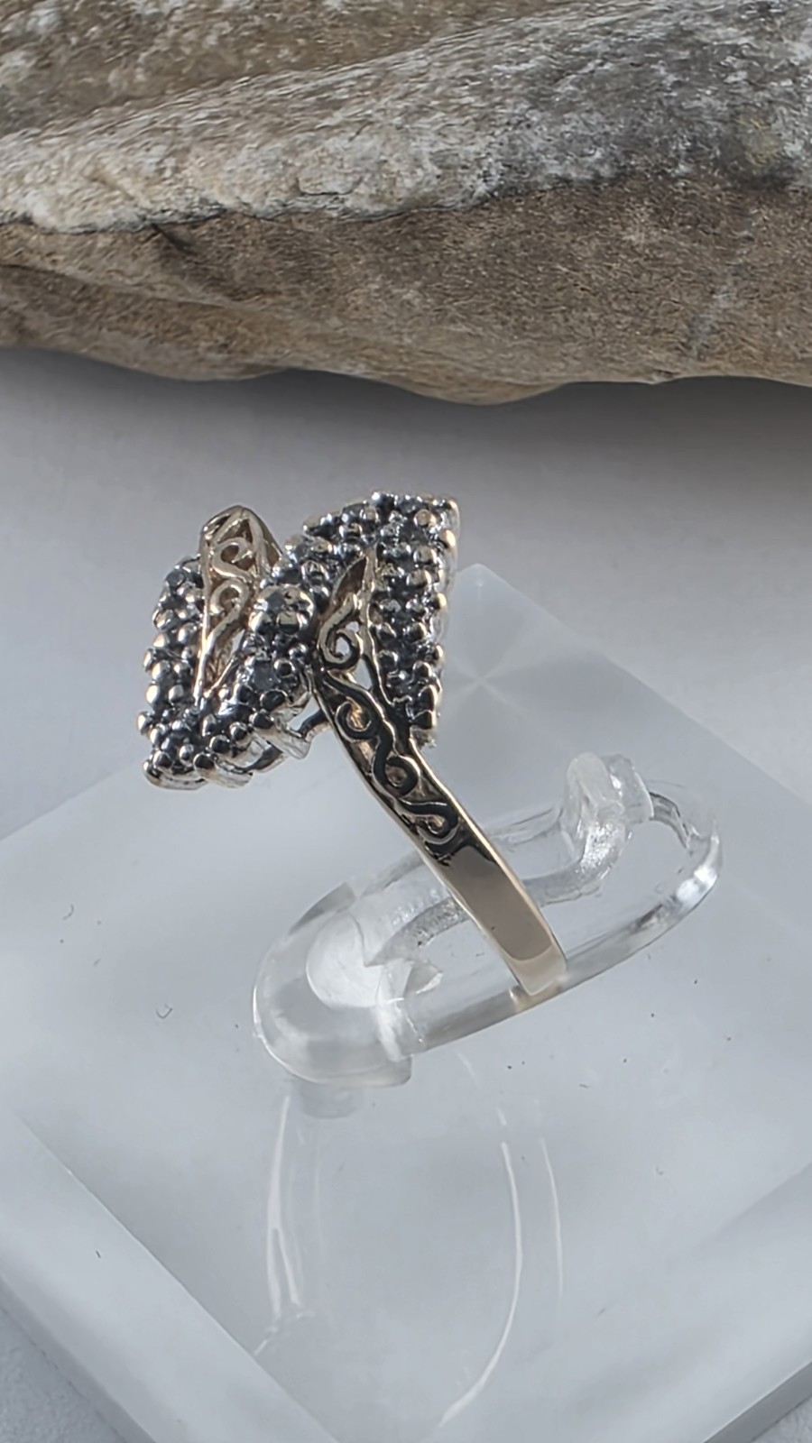 10K Yellow Gold Genuine Diamond Cluster Ring Size 7 – Solid Gold!