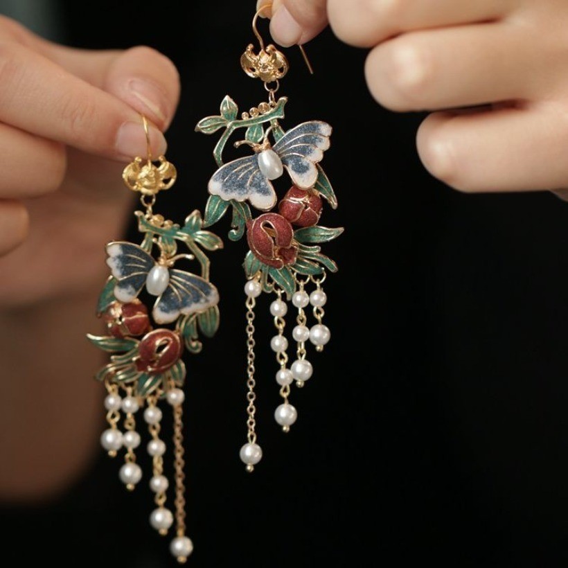 Vintage Court Enamel Butterfly Earrings Tassel Pearl Hanfu Qipao Ear Drops