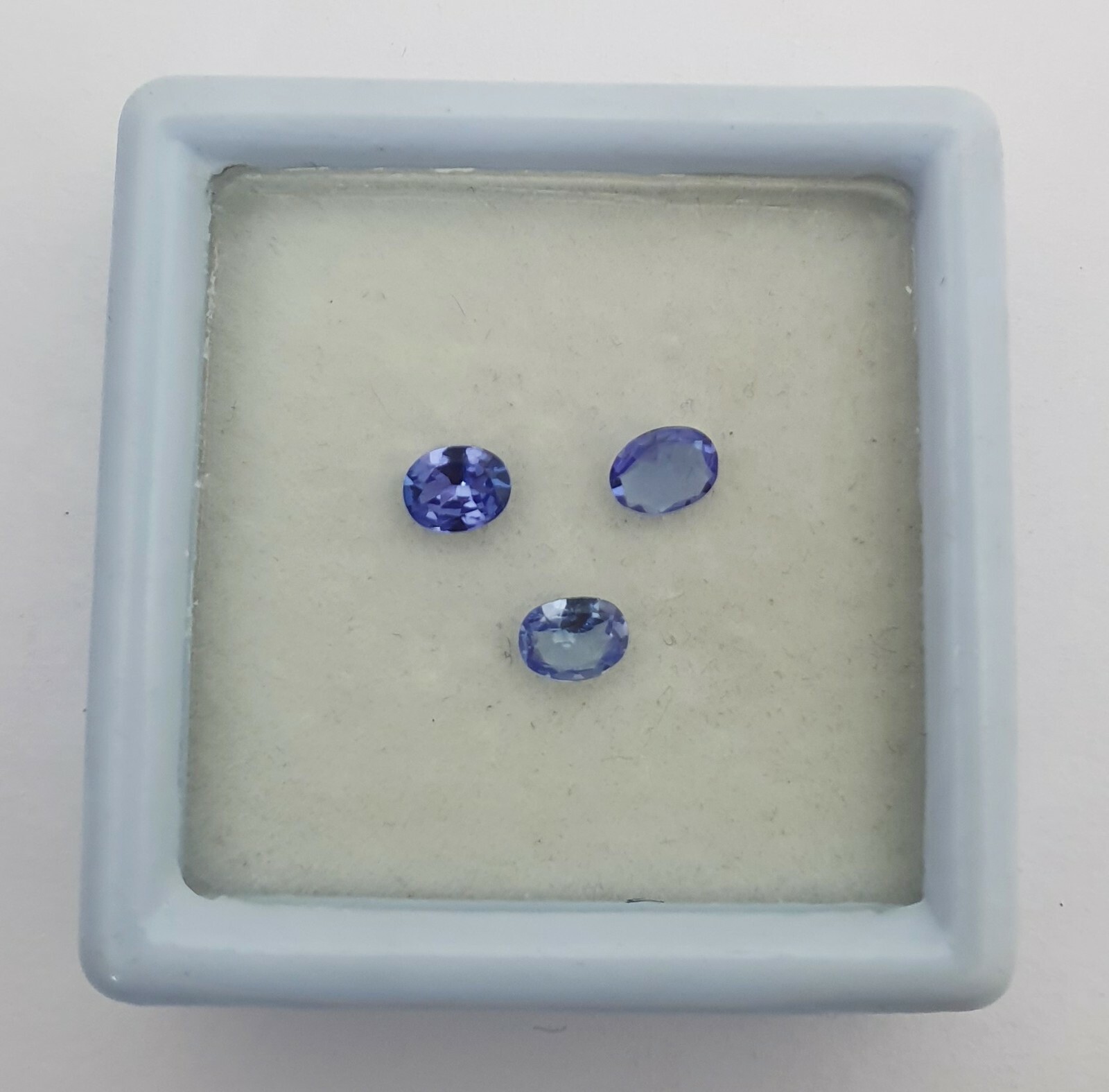 Natural Tanzanite Oval Cut Loose Gemstone Lot 3 Pcs 4*5 MM 0.90 CT