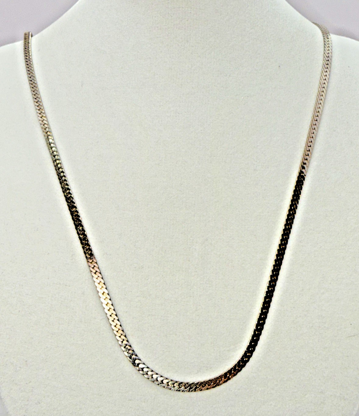 Vintage Silver Tone Flat Herringbone Chain Liquid Fluid Statement Collar Necklac