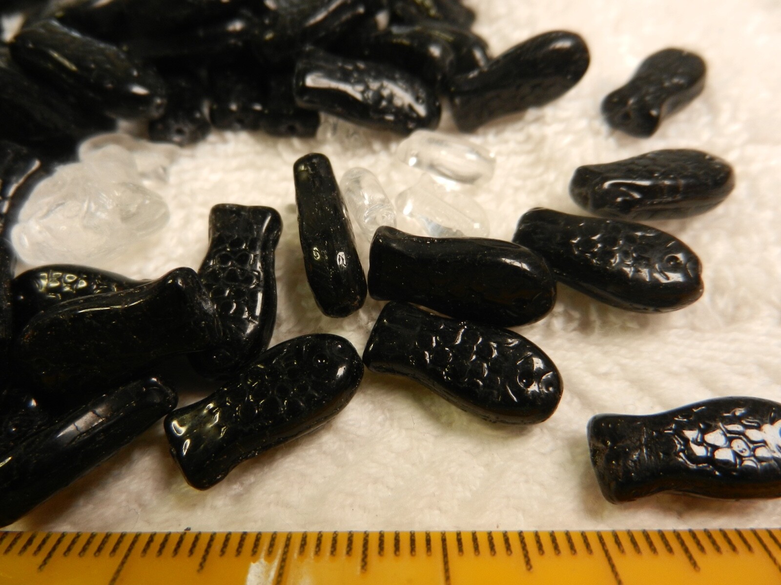 FISH BEADS OPAQUE JET BLACK. FREE SHIPPING