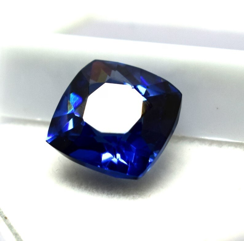 Flawless CERTIFIED 10 Ct Natural Ceylon Sapphire Cushion Cut Blue Loose Gemstone