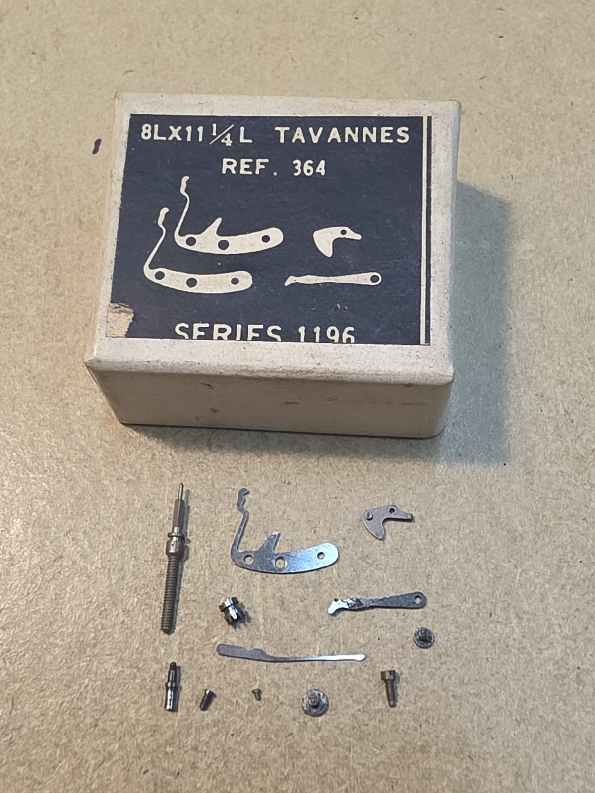 Small Lot Of Vintage NOS 8L×11-1/4L Tavannes Ref. 364 Parts Spares