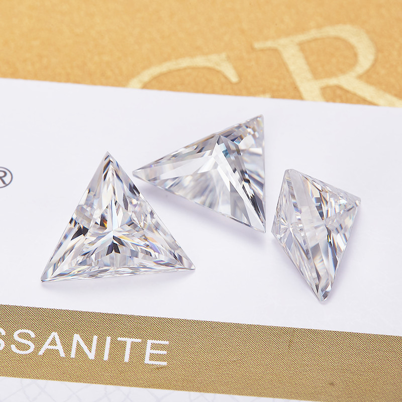 Loose Moissanite Gemstone White D Color Triangle Cut VVS1 With Certificate