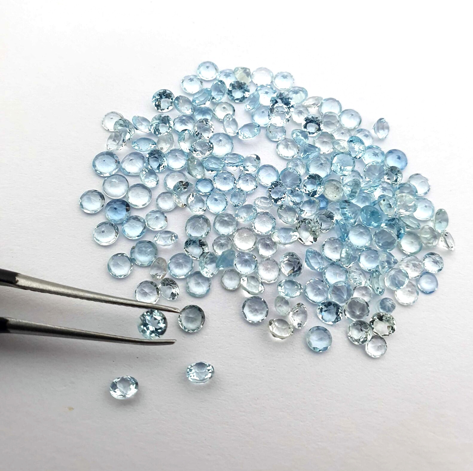 Natural Sky Blue Topaz Round Cut Loose Gemstone Lot Blue Topaz 100 Pcs 3 MM