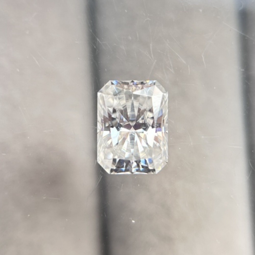 2x3mm-10x14mm D color Radiant 1PCS White Fancy Color Loose Moissanite Stone