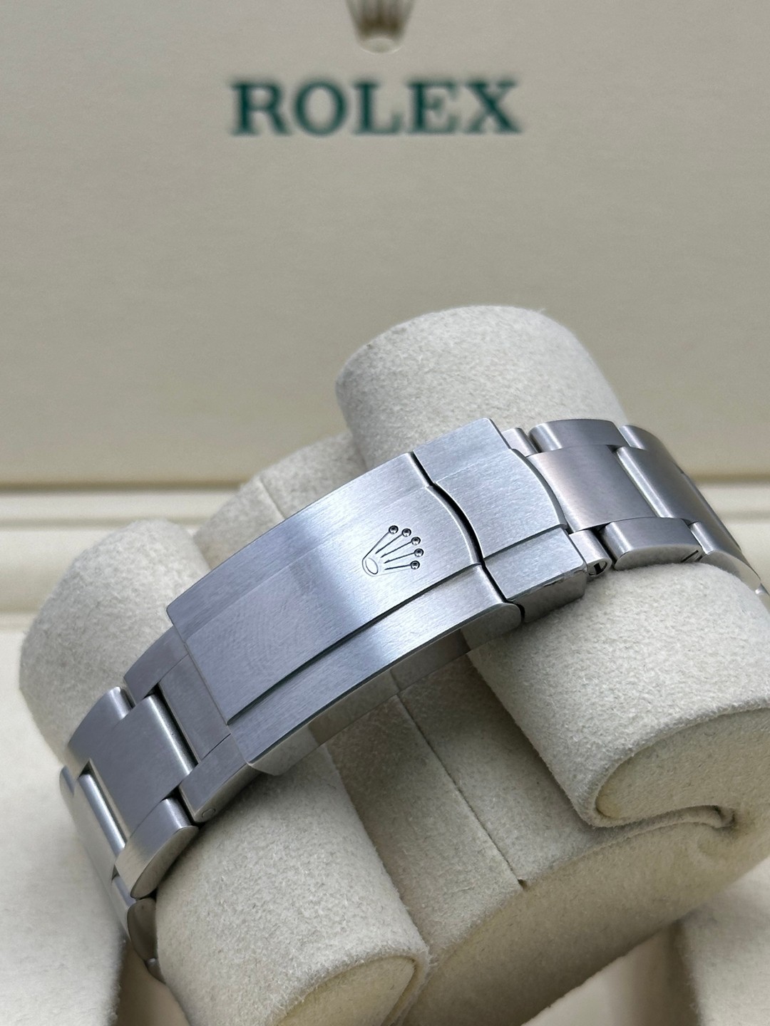 Rolex 124300 Blue