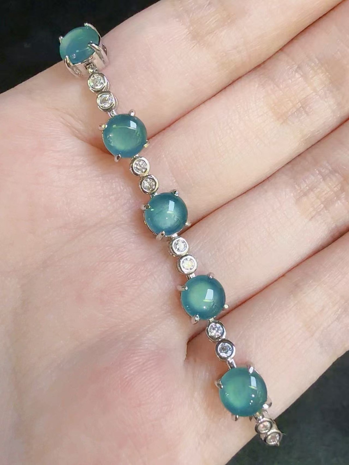 Top Natural Sky blue jadeite bracelet