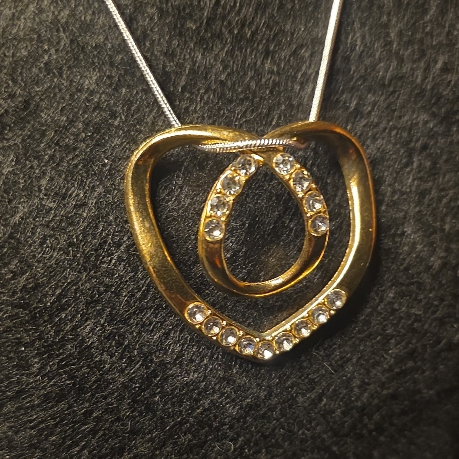 Vintage Gold Tone Rhinestone Heart Pendant Necklace 24″ 925 Sterling Silver